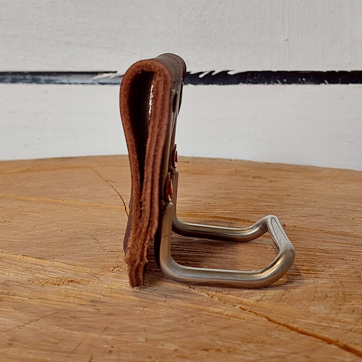 Bespoke Hammer Loop